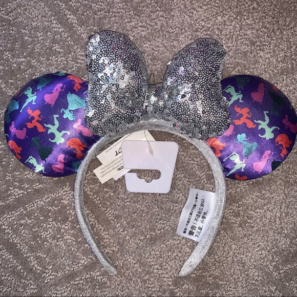 New Disney Parks Run Disney Minnie Ears Princess Half Marathon Mulan Jasmine - Picture 1 of 2